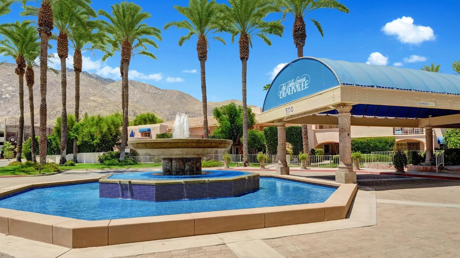 K0303 - The Deauville Gem Palm Springs