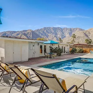 Holiday home Chic Mt View Home- 4min To Downtown- Fully Loaded, Palm Springs